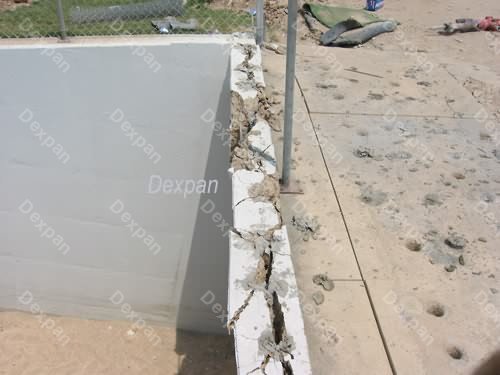 Dexpan Demolicin de Estadio en una Escuela, No Explosivos