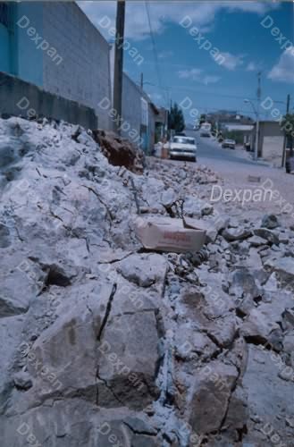 Dexpan Demolicin de Rocas en carretera, No Explosivos