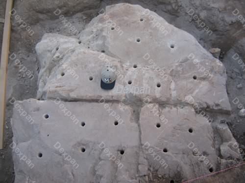 Dexpan Demolicin de roca encontrada en la construccin de una piscina